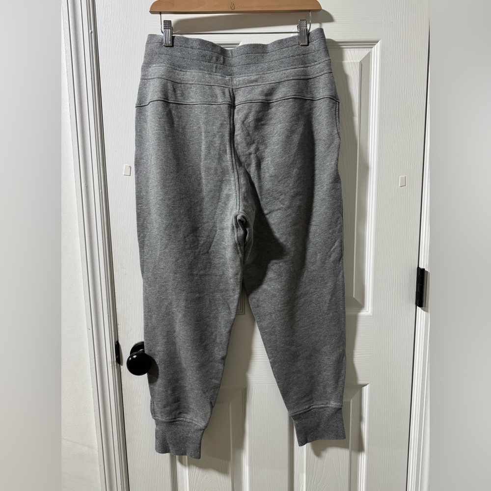 Lululemon Scuba High-Rise Jogger *French Terry - Heathered Core Ultra Light Grey - Picture 2 of 13